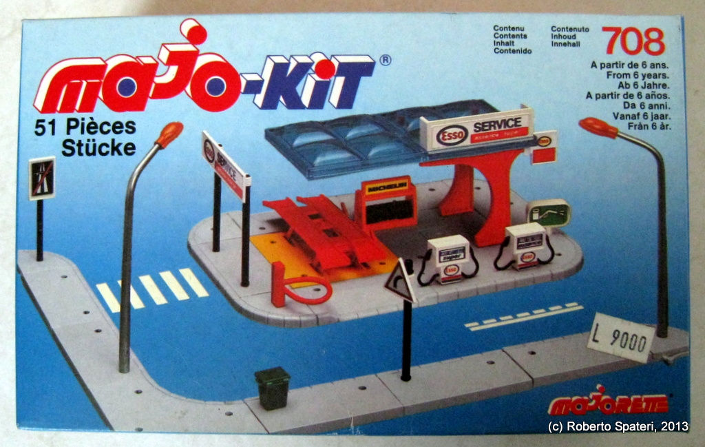 Majorette  Service Station with Pont (n.Kit-0708)